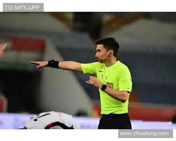 以裁判公正性为核心探讨体育比赛中的裁判角色与影响力 以裁判公正性为核心探讨体育比赛中的裁判角色与影响力