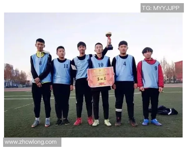 南京足球队在全国团队协作排行榜中荣登第七名展现出色团队精神与实力 南京足球队在全国团队协作排行榜中荣登第七名展现出色团队精神与实力
